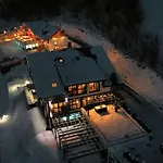 מלון La Clairiere Aux Cerfs ונטרון