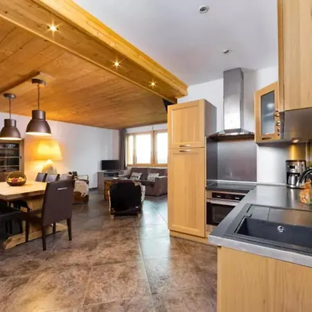 La Clairiere Aux Cerfs