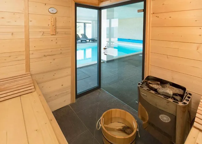 La Clairiere Aux Cerfs Ventron