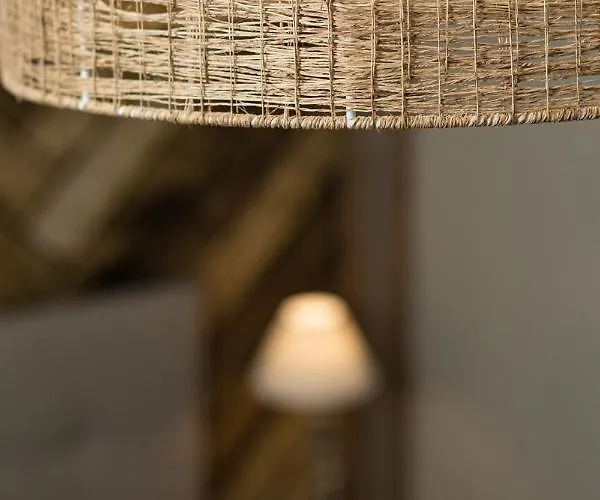 La Clairiere Aux Cerfs *